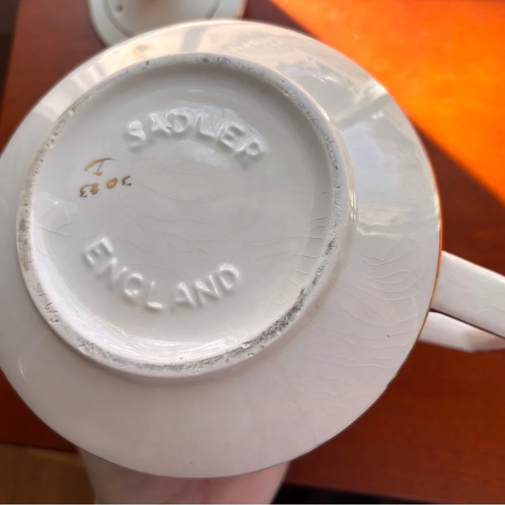 Sandler Teapot England Vintage 3083 Gold Gild Morning Glory